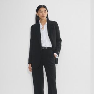 Aritzia The Effortless Pant